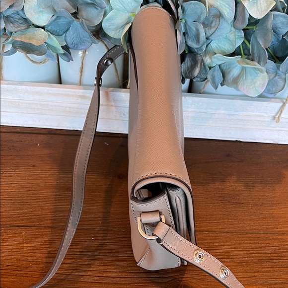 Tory Burch Gray Heron‎ Emerson Small Saffiano Leather Crossbody - Picture 9 of 10